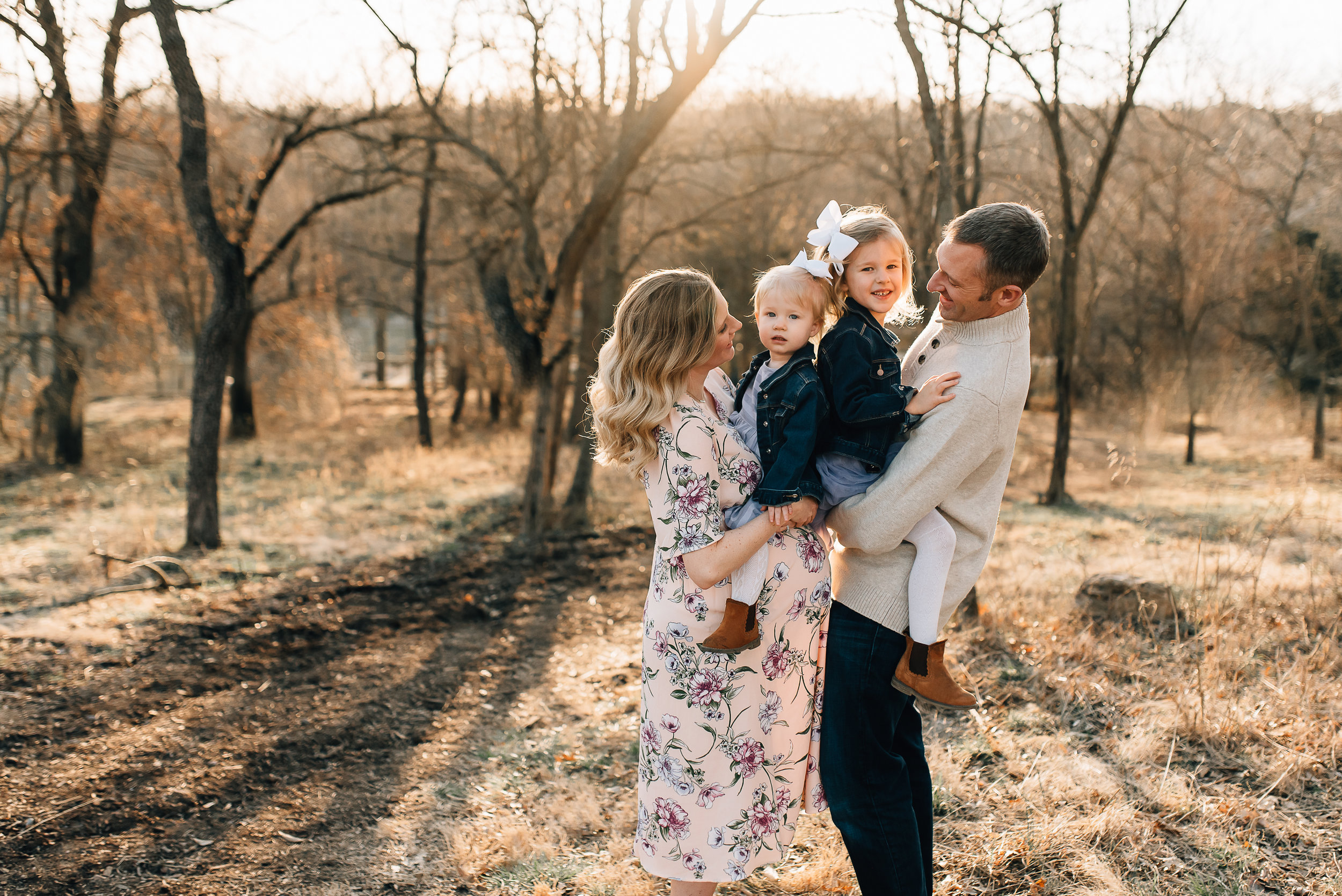 Spring Maternity Family Session  St. Louis Maternity Photographer